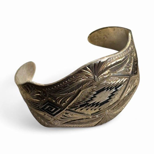 Montana Silversmiths Engraved Silver 999 Signed Cuff Bracelet No Stone