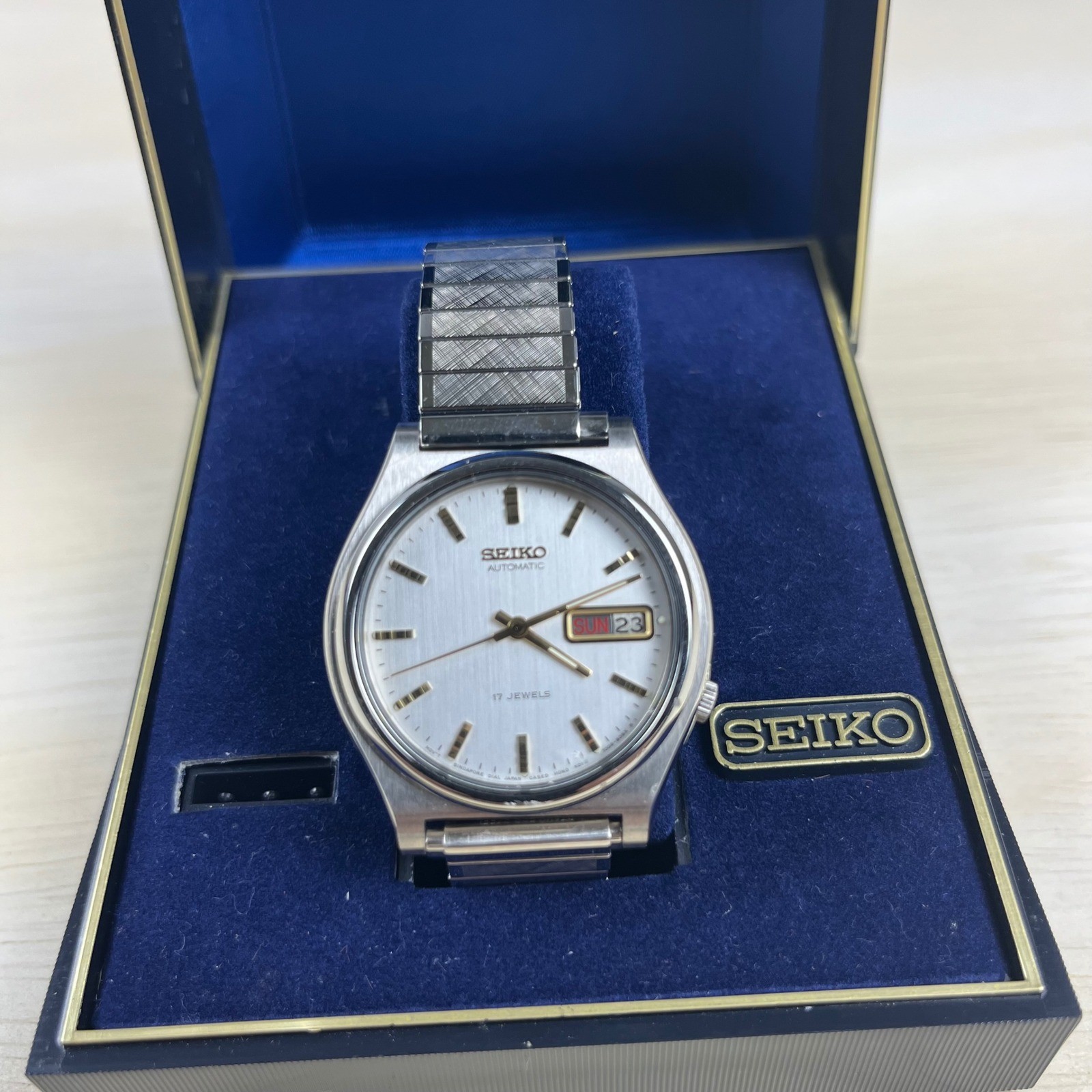 Seiko Automatic 17 Jewels Vintage Watch Silver Dial Day Date 6309-8970 Speidel