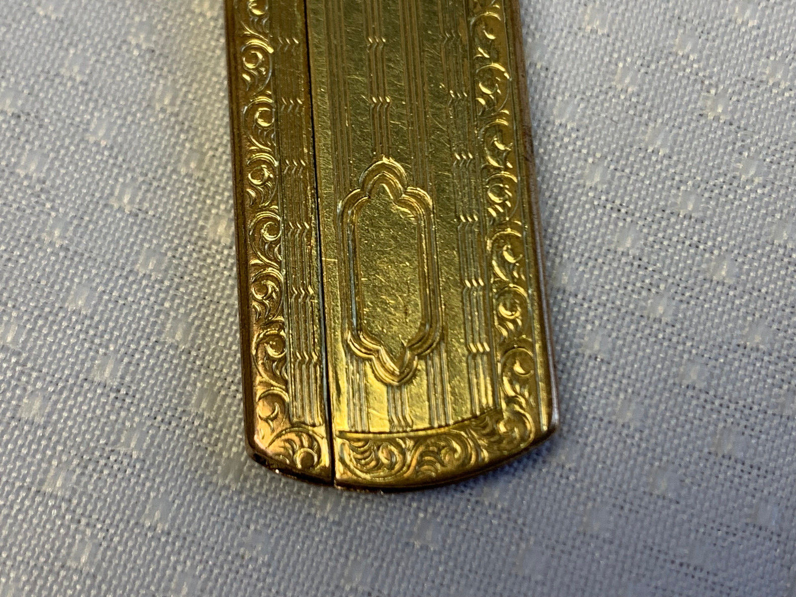 Gold Filled Pocket Watch Fob 35.89g Fine Jewelry 11.5″ Curb Link w/ Comb Pendant