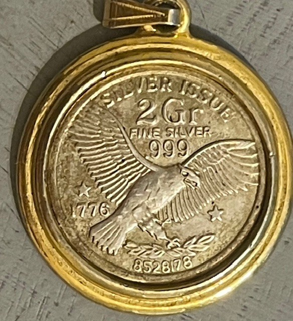 Vintage 1776 Silver Issue 2 Gram Fine .999 Silver Charm Pendant – Eagle – 1976