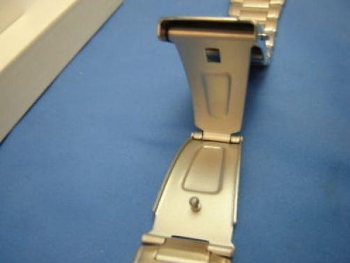Casio watch band AMW-320 RD-1. Bracelet 22mm w/ Push Button Deployment buckle