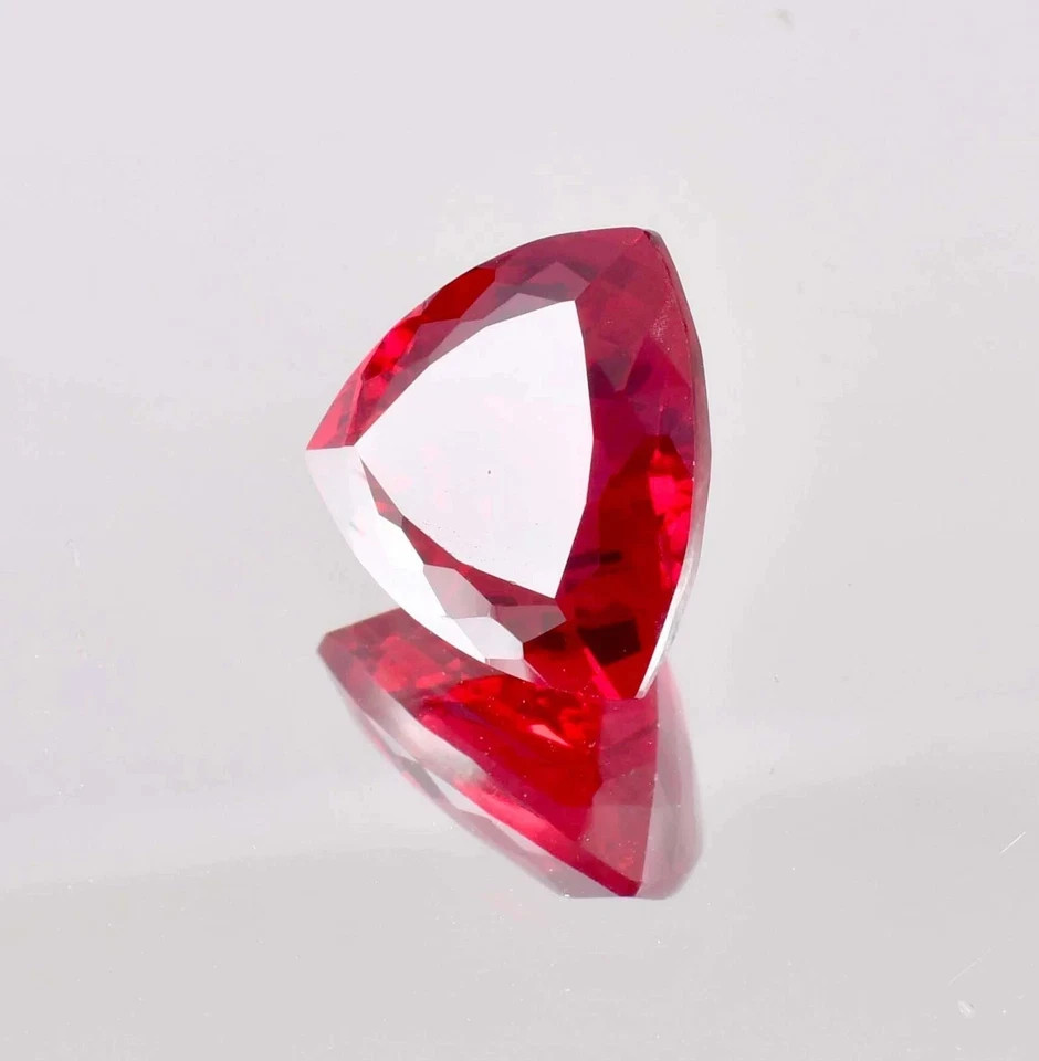 31 Ct Natural Blood Red Ruby Trillion Cut Certified Loose Gemstone Mozambique