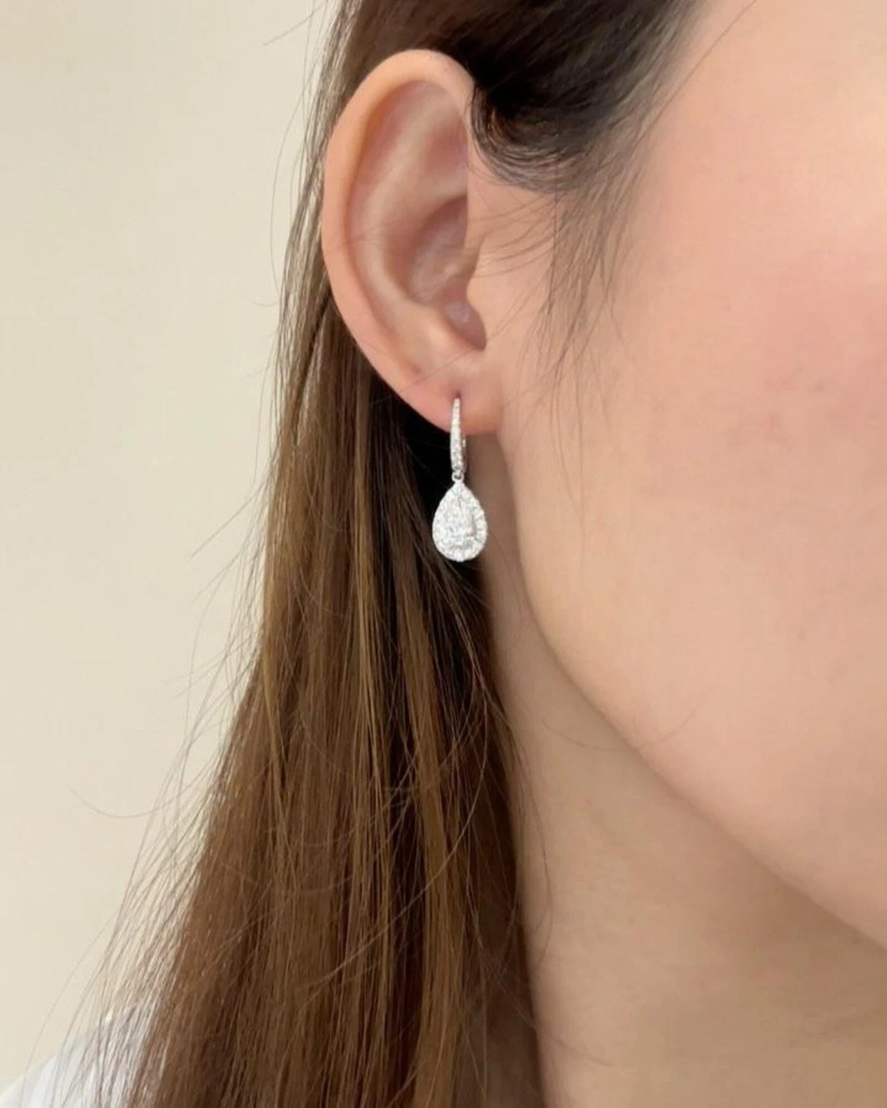 4.60 CT IGI Pear EF/VS1 Lab Grown Diamond Women Halo Drop Earring 14K White Gold