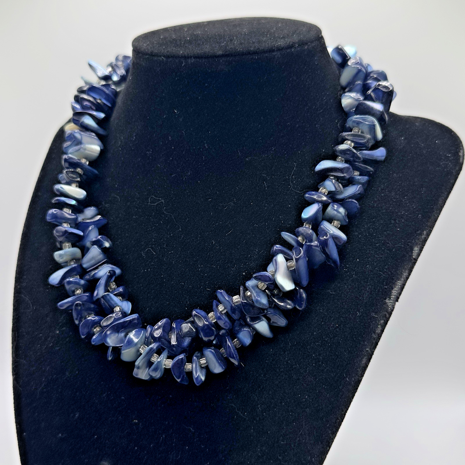 Shell Necklace Double Strand Dyed Dark to Light Blue Adjustable 14″ – 16″ BEAUTY