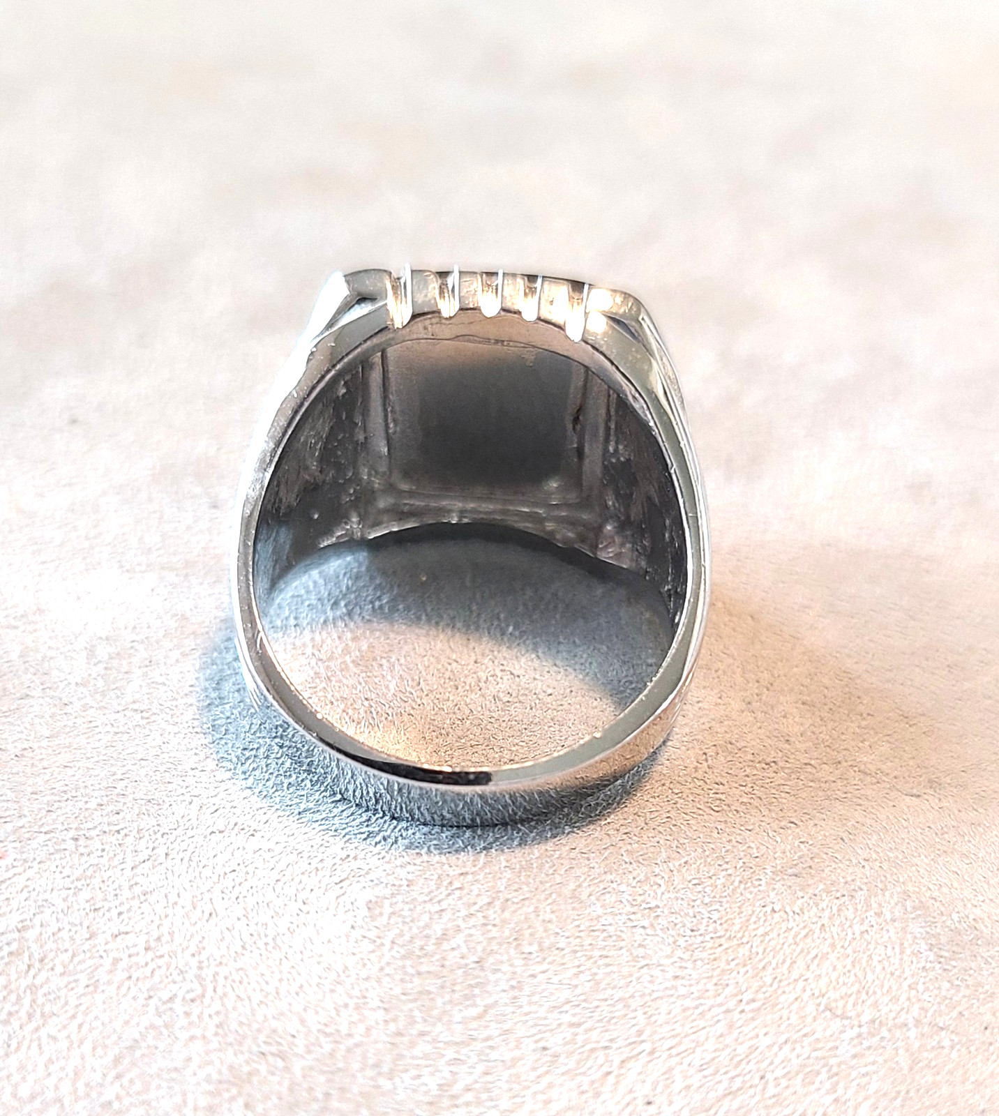 Vintage Wheeler Manufacturing Sterling Silver Montana AGATE Biker Ring Size 10.5