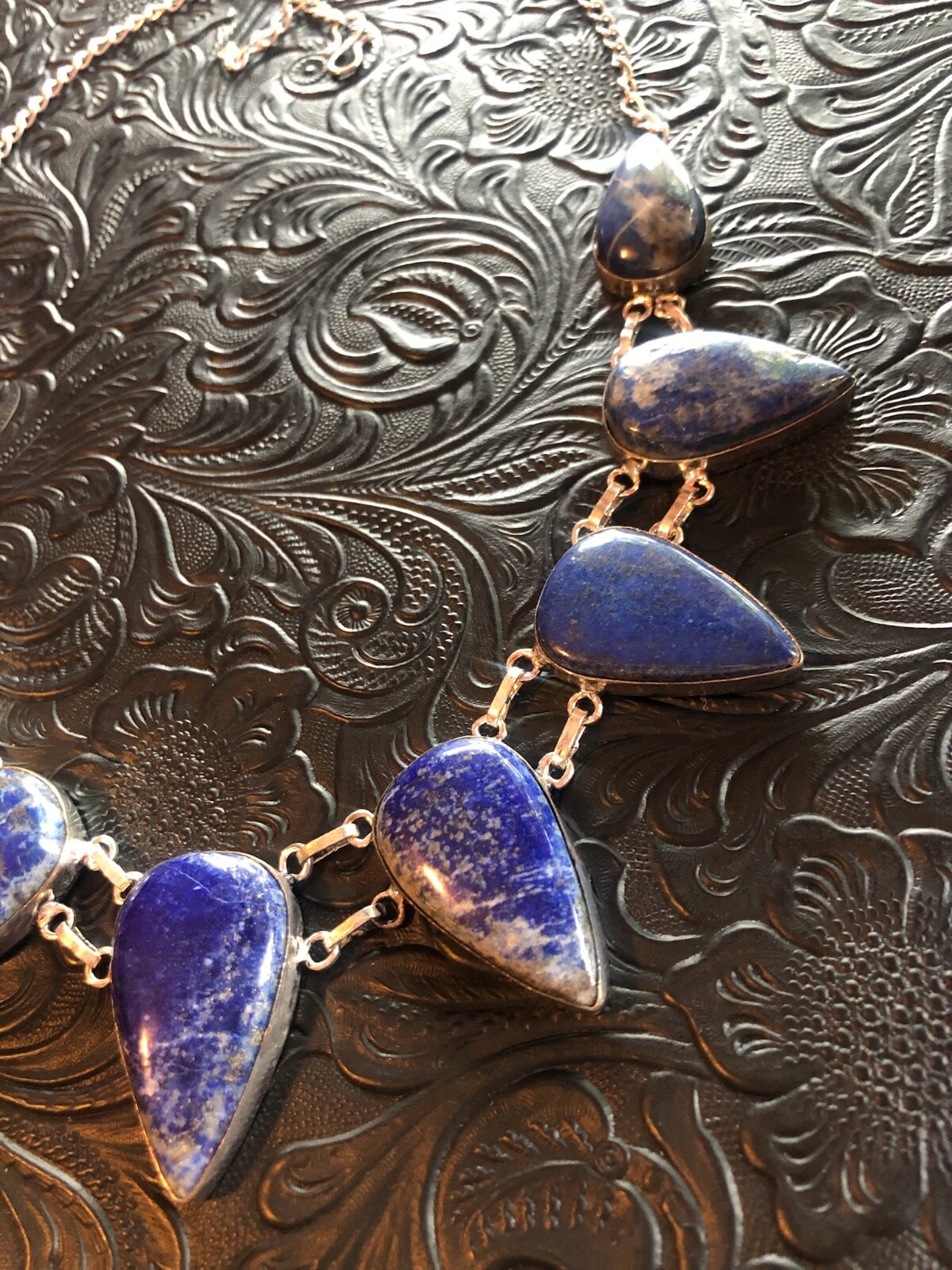Artisan Southwest Deep Blue Lapis Arrow Pendants Neckalce 18-20″