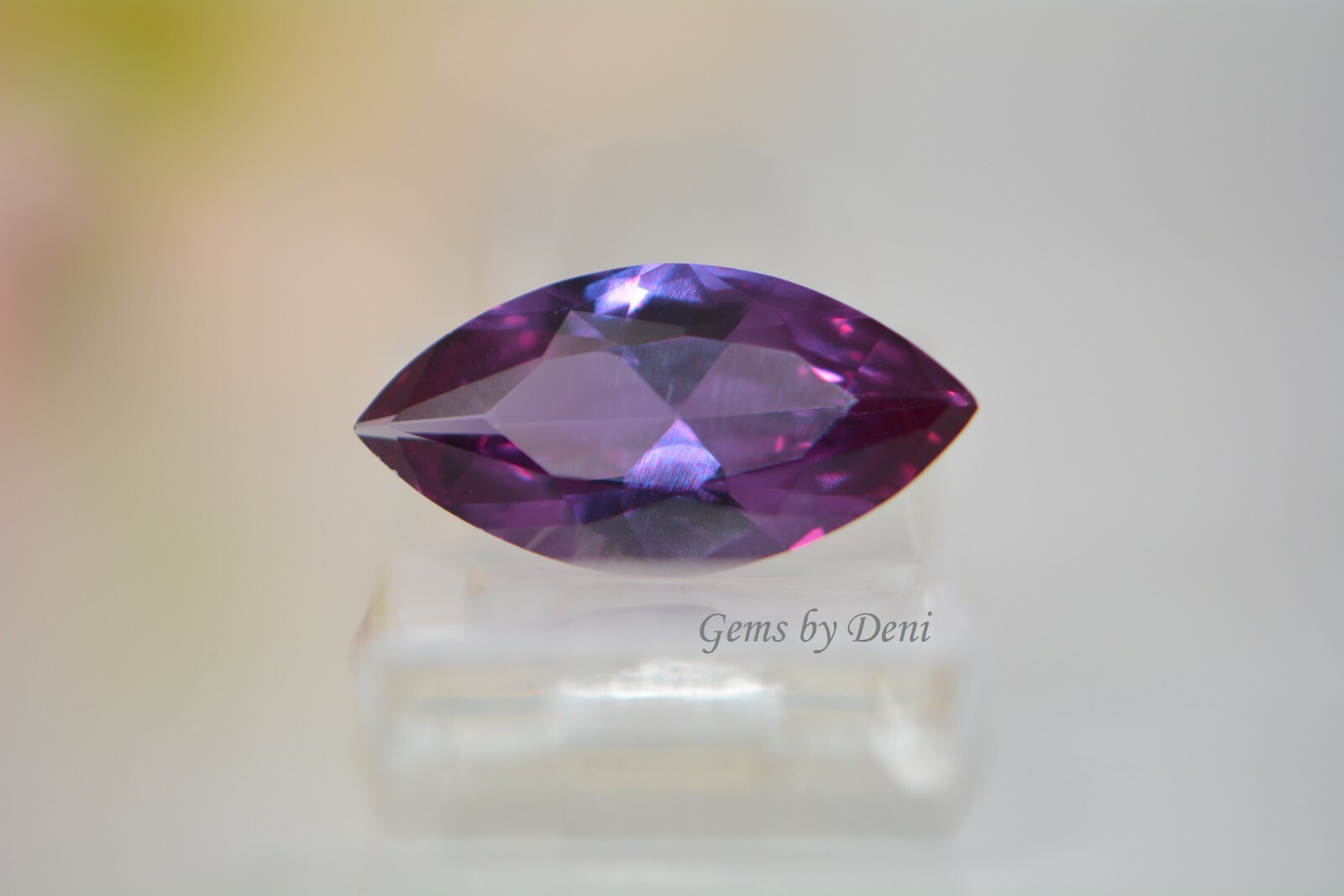 Lab-Created Alexandrite Marquise Shape Corundum (4x2mm-24x12mm)