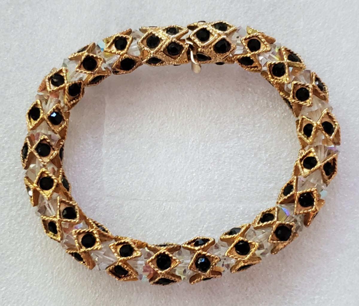 unbranded Beaded gold black white bracelet