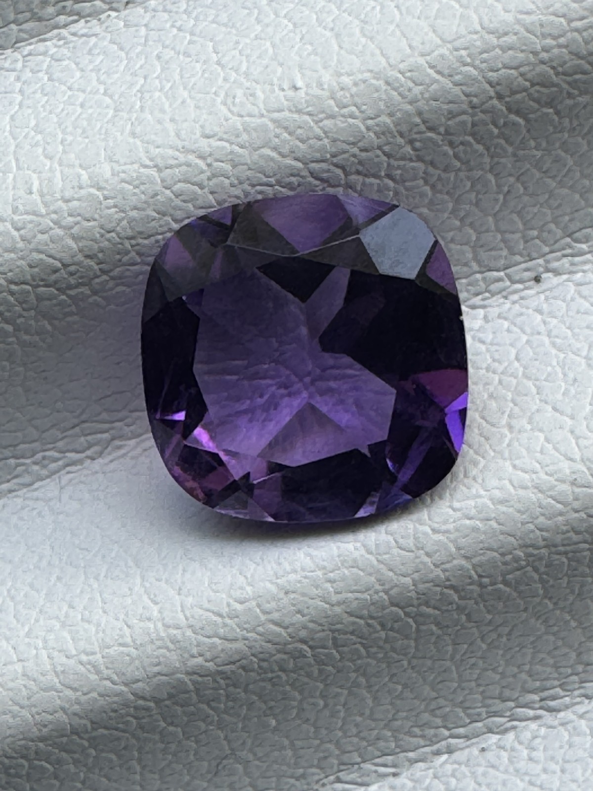 Rich Purple URUGUAYAN AMETHYST. Antique Cushion, Eye Clean. 9 mm, 6.26 Carats.