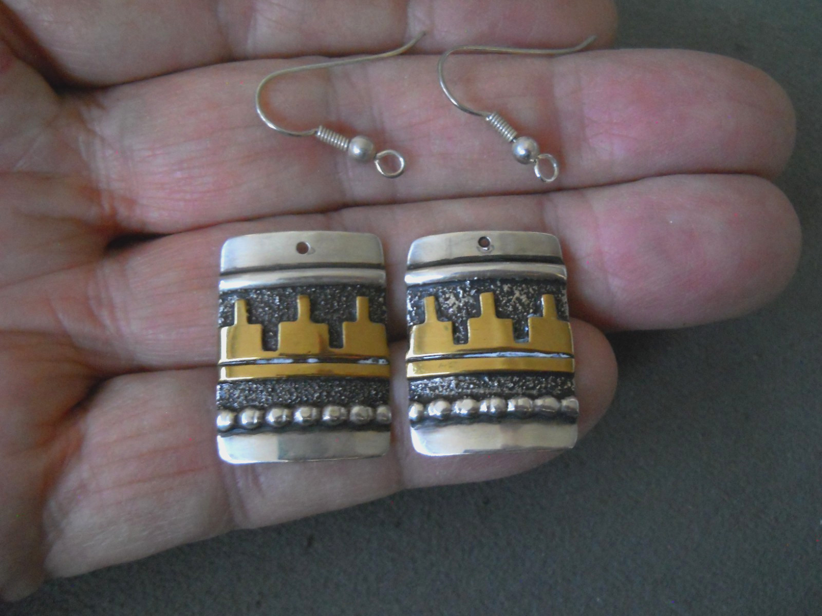 AUTHENTIC TOMMY SINGER Native American Navajo Sterling Silver Gold Hook Earrings