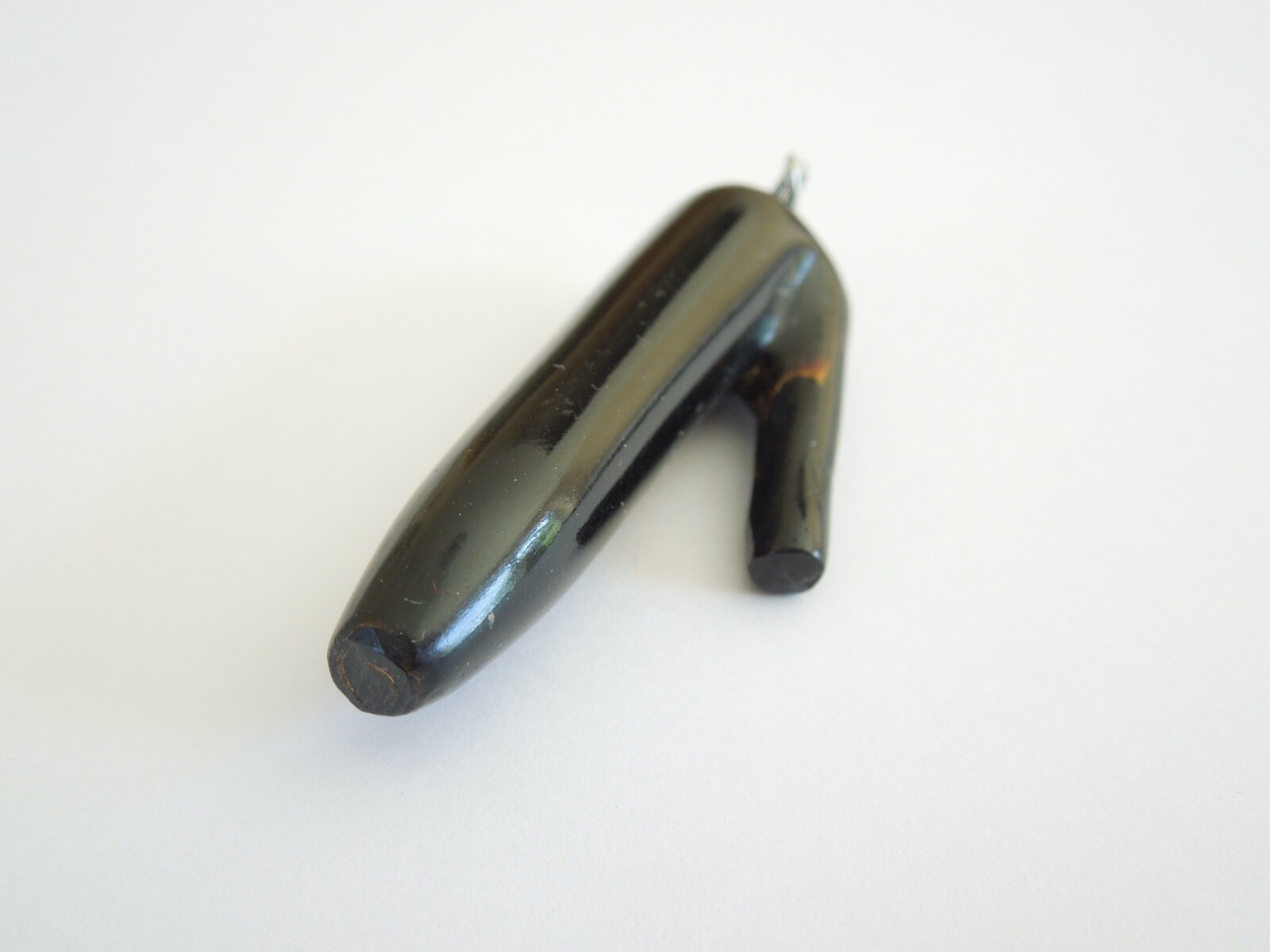 Pendant Made Of Black Branch Coral 6.6 G/5.3 X 2.0 Cm