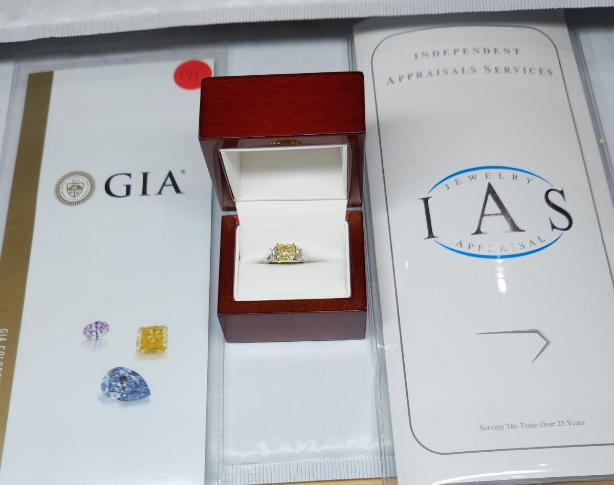 GIA 2.51ct Fancy Light Yellow And White Diamond Engagement Ring 18K