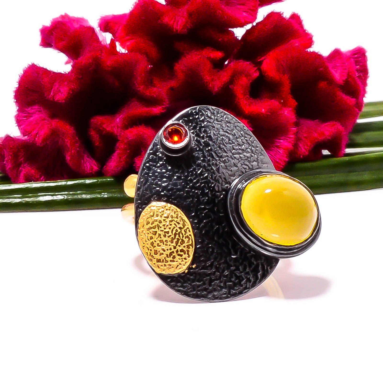 Yellow Onyx, Red Garnet Black & Gold Plated 925 Sterling Silver Ring s.7.5 Sku26