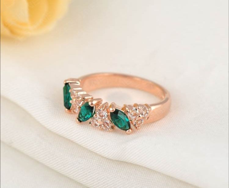 18K Rose Gold Plated Austrian Crystal Fashion Ring Women Wedding Jewelry 6 & 6.5