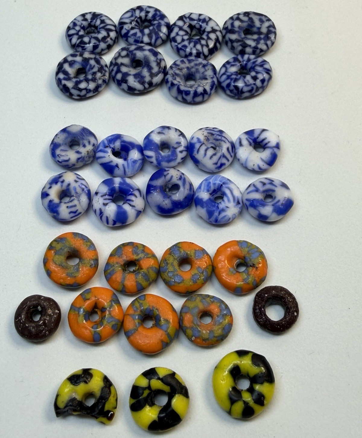 Lot 29 Antique 19th C Venetian African Trade Beads Lampwork Skunk Mosaic Glass 1
