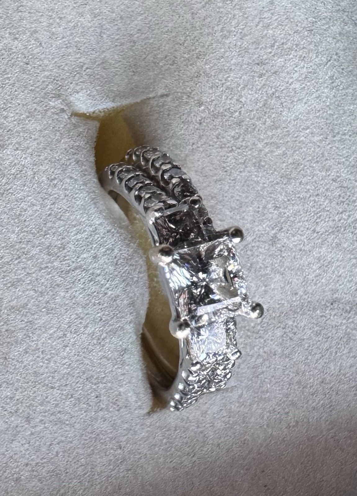 Zales 1.5 Ct T.W Diamond Bridal Set 14K Gold Wedding Ring Set