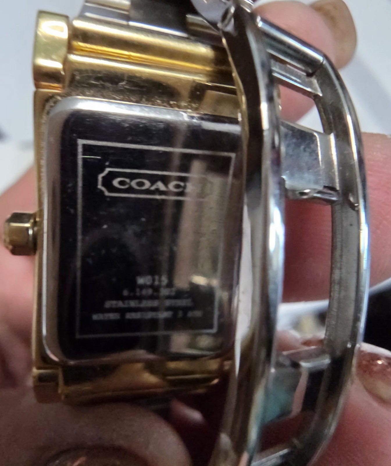 Coach Liz Rectangular Gold Tone Watch WO-15 EUC With Box