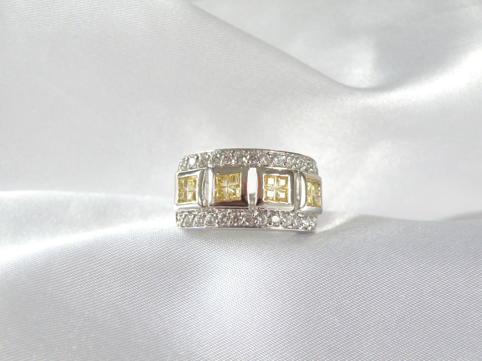 Victoria Wieck Sterling Silver 925 Channel Set Yellow CZ Ring Size 8