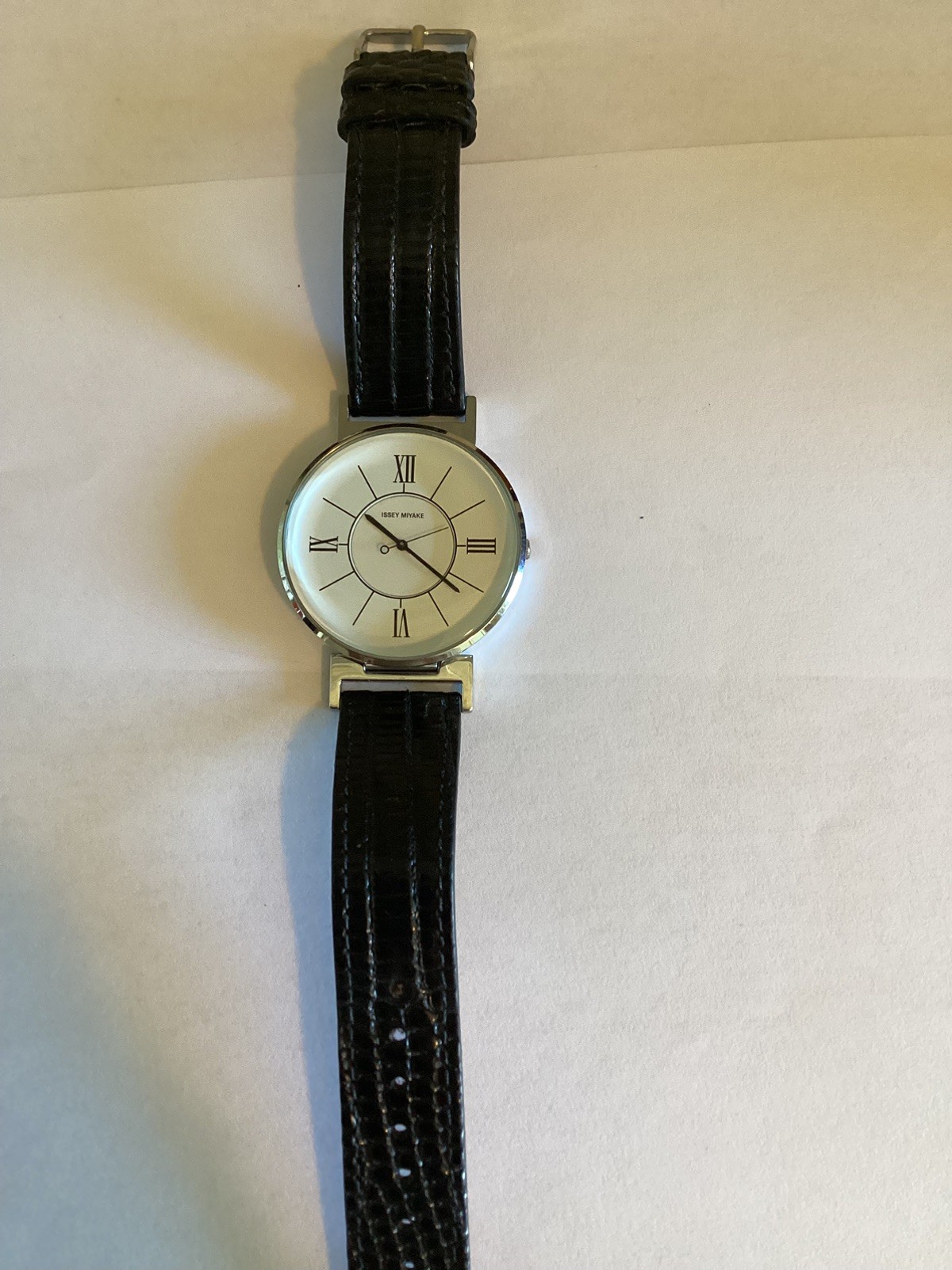 ISSEY MIYAKE U White Men’s Watch Wristwatch 41mm From Japan