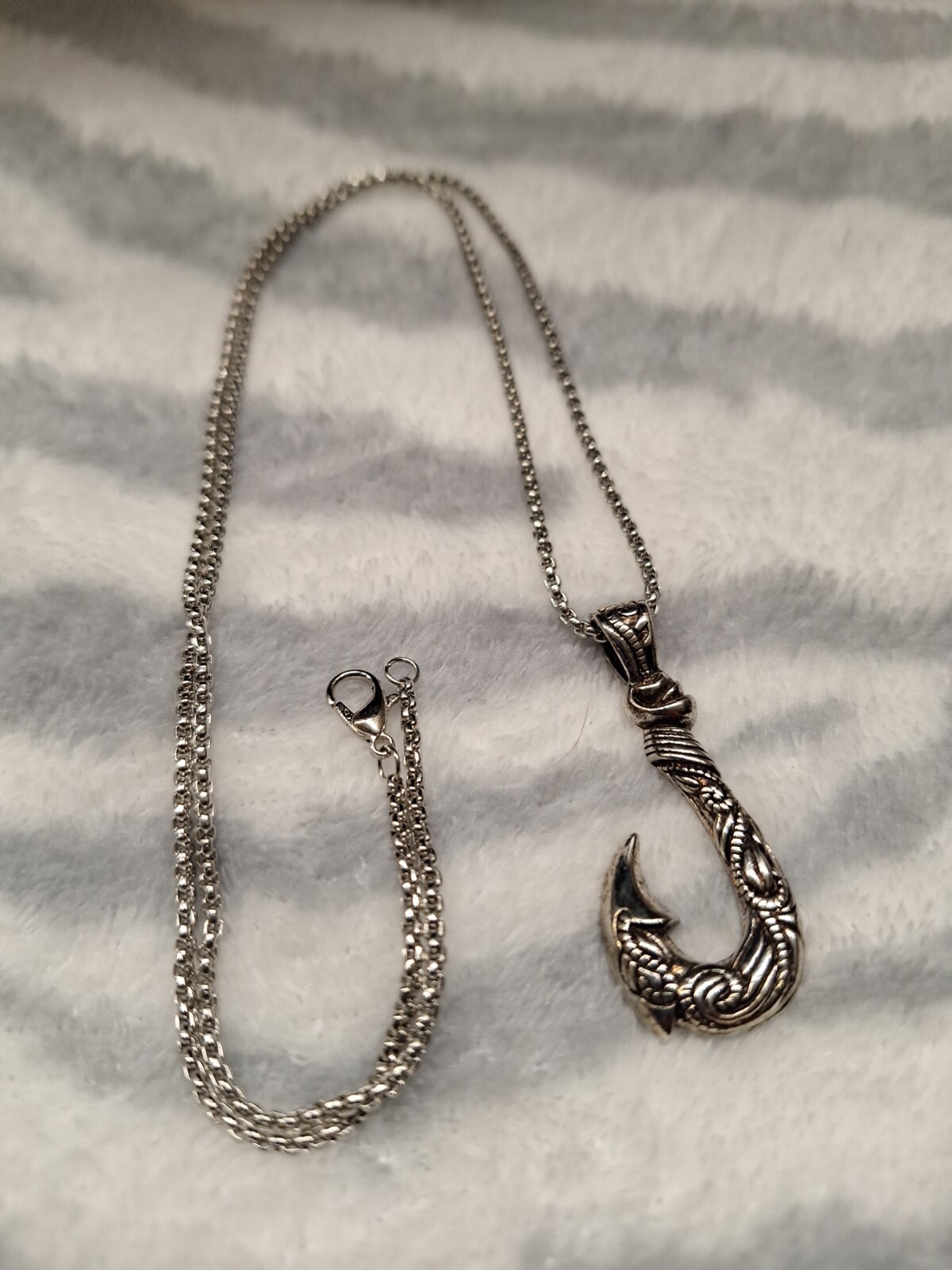 Men’s Hawaiian Fishing Hook Pendant Necklace, Men’s Fashion Jewelry Stainless…