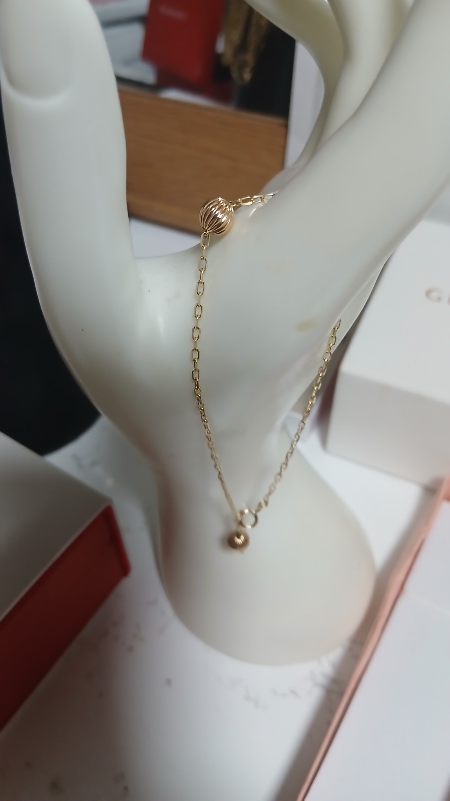 9ct Yellow Gold Bracelet.