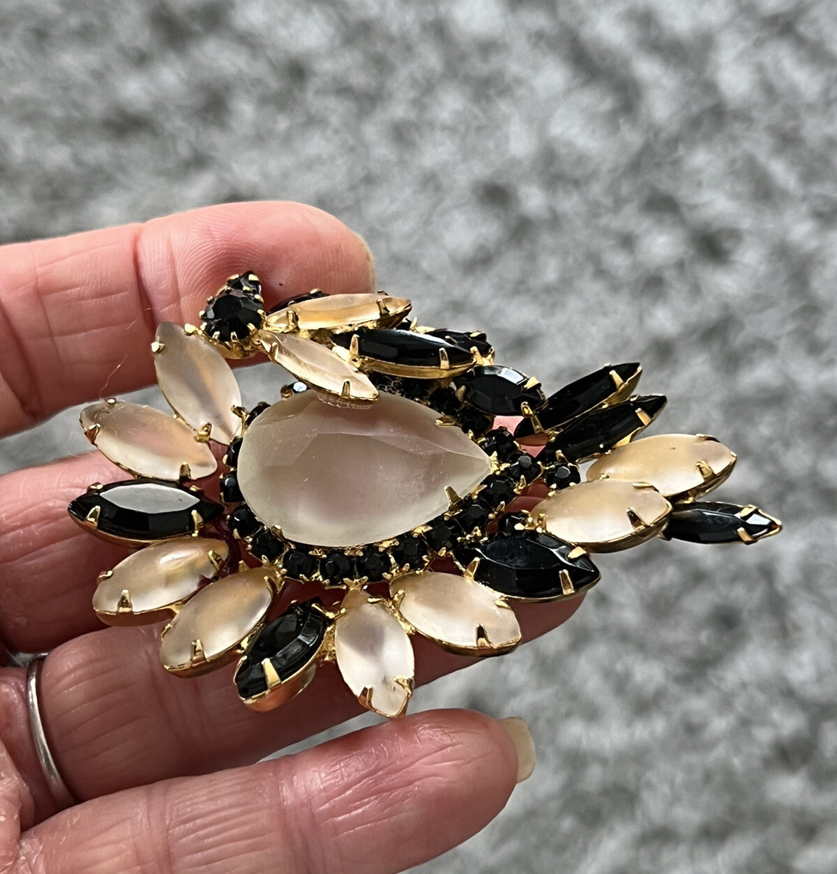 Vintage Juliana Frosted & Black Glass Crystal Rhinestone Pin Earrings Set
