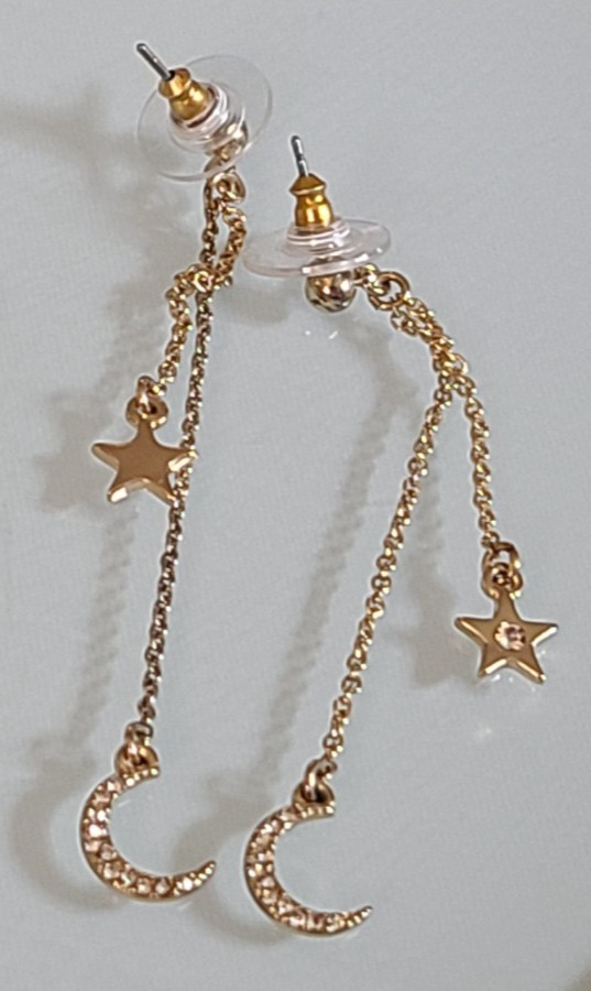 Vintage Unsigned Celestial Moon & Stars Necklace Silver Tone Baroque Pearl Resin