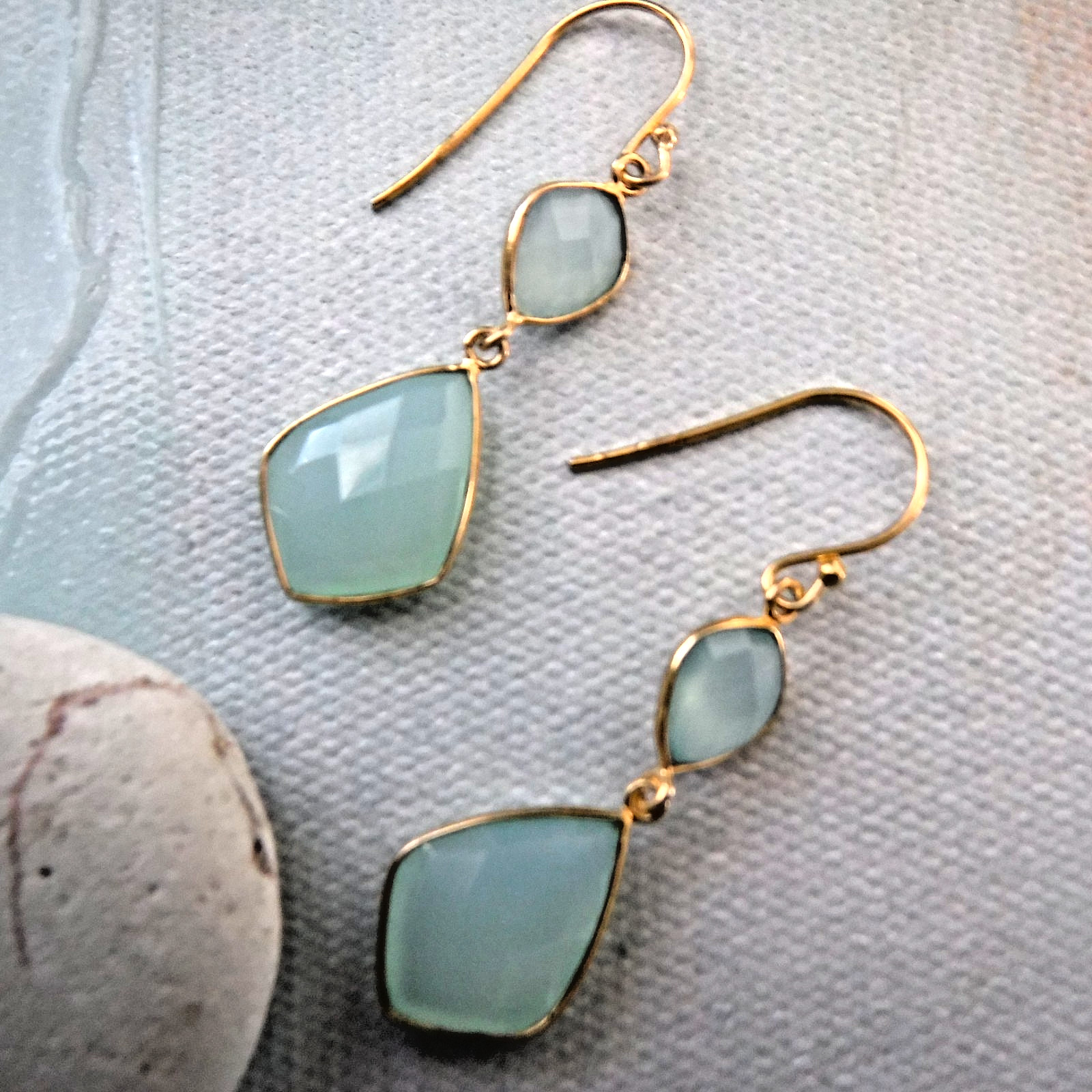Argento Vivo Sterling Silver 925 Chalcedony Drop Earrings