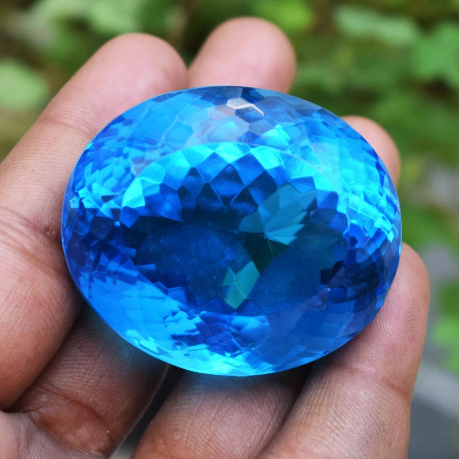 Huge 374 Ct Flawless Swiss Blue Topaz Oval Cut Certified Loose Gemstone