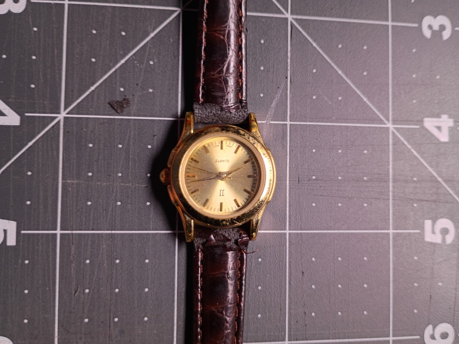 VINTAGE RARE ADVERTISING OF “JJ” GOLD PLATED Ladies/Unisex QUARTZ NEEDS A STRAP!