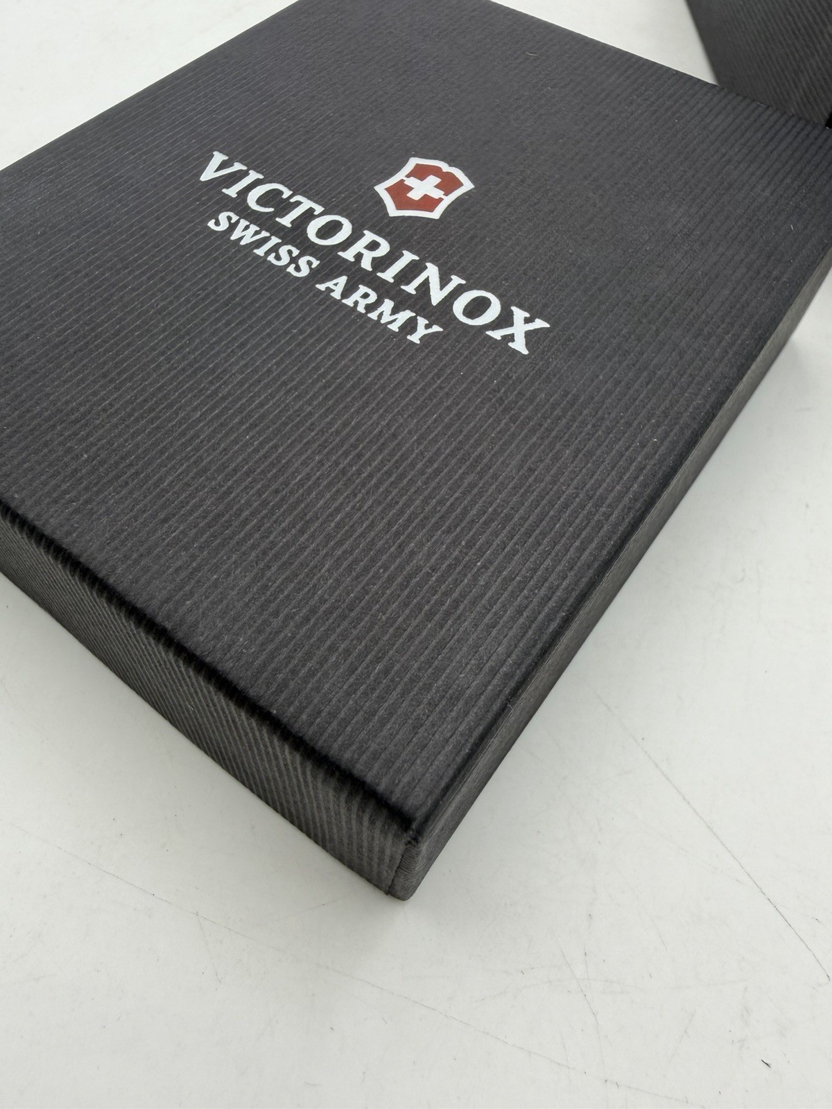 Victorinox Swiss Army Watch – Empty Original Packaging Black Case Storage Box