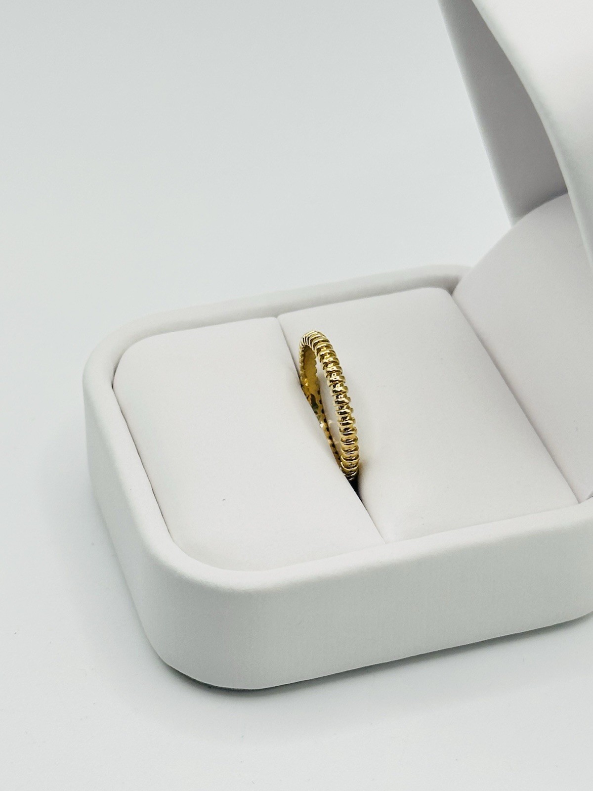 Solid Twisted 2.2mm Stackable Wedding Band Ring 18k Yellow Gold Size 5