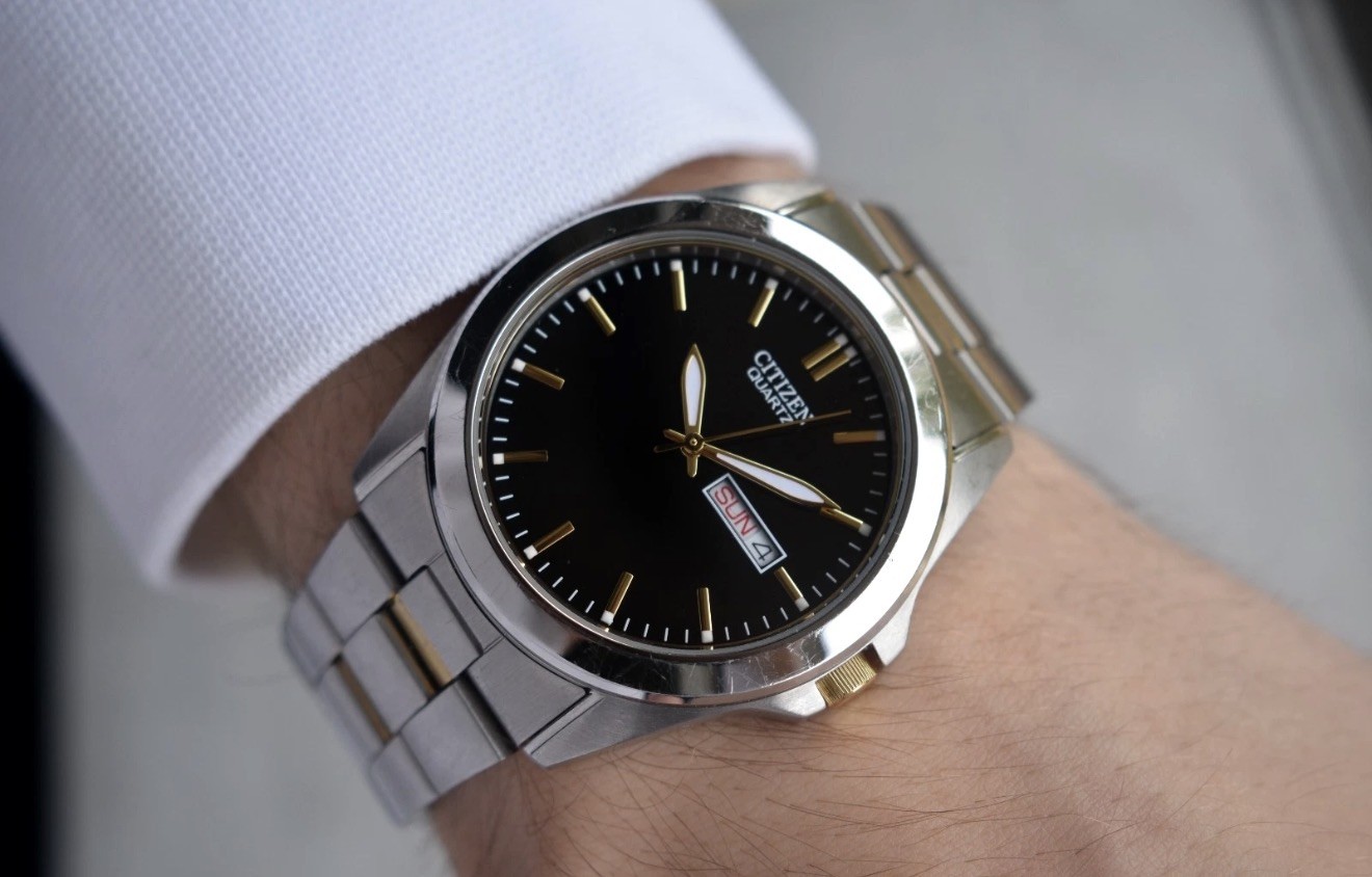 Citizen Quartz Two Tone Men’s Solar Quartz Bracelet Watch Black Dial Day Date