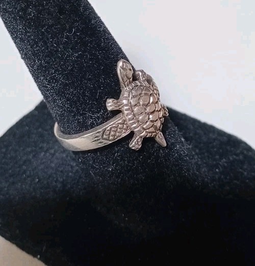 Sterling Silver Thailand Turtle Ring SZ 6 2gm
