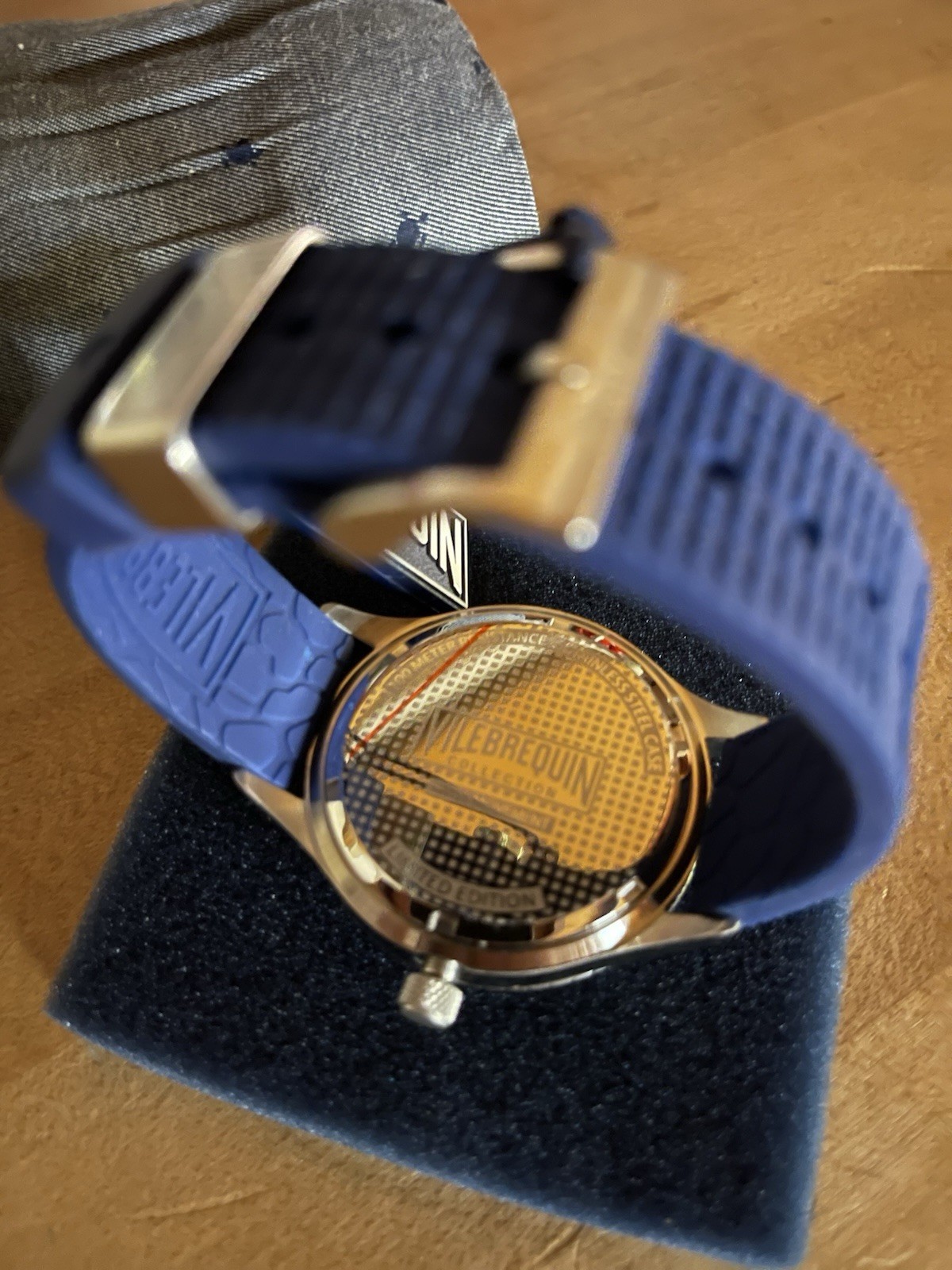 NWT In Box VILEBREQUIN Collection Chronograph Blue Marine Wrist Watch Unisex