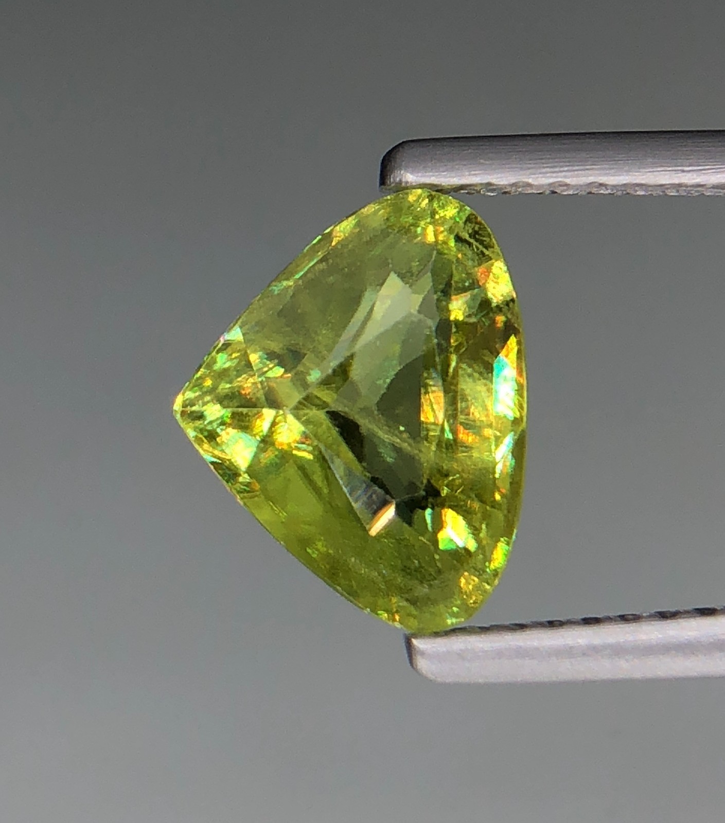 2.49 Ct Natural Faceted Full Fire Sphene / Titanite Heart Cut Loose Gemstone