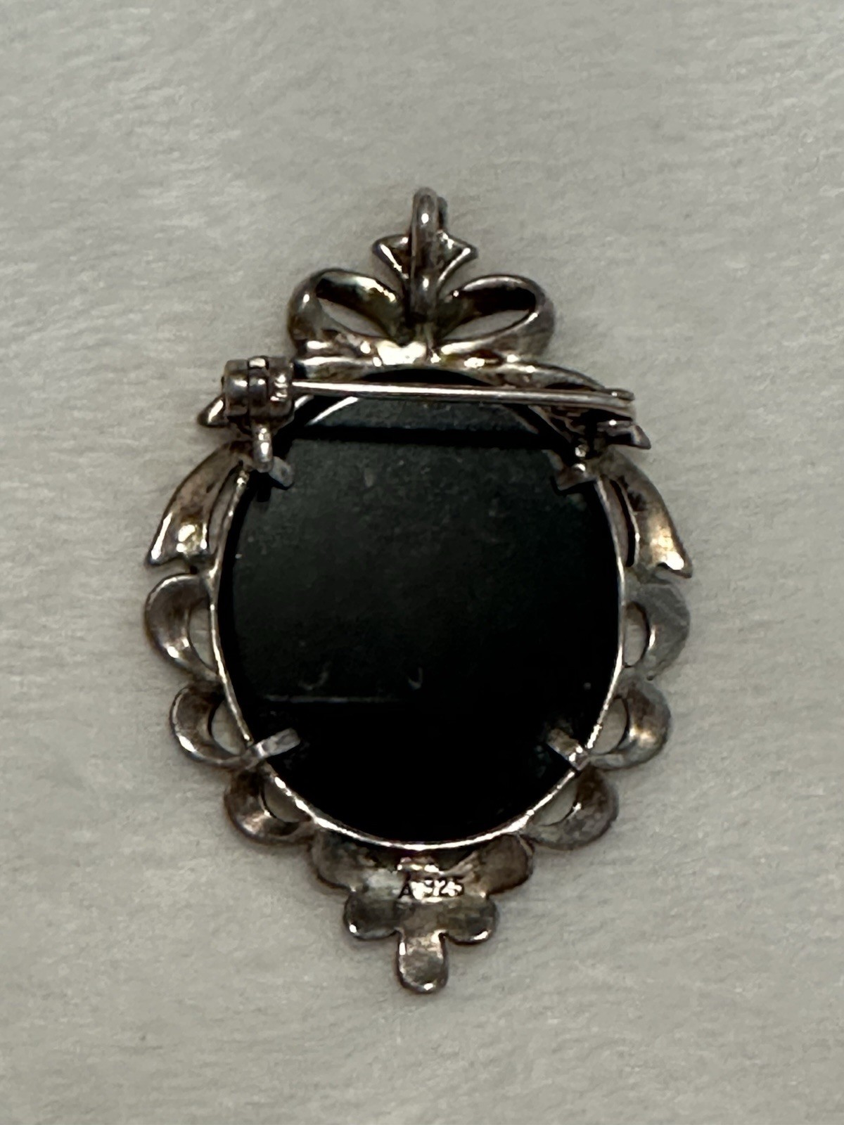 Vintage 925 Sterling Silver Black Onyx Marcasite Lady Cameo Brooch and Pendant