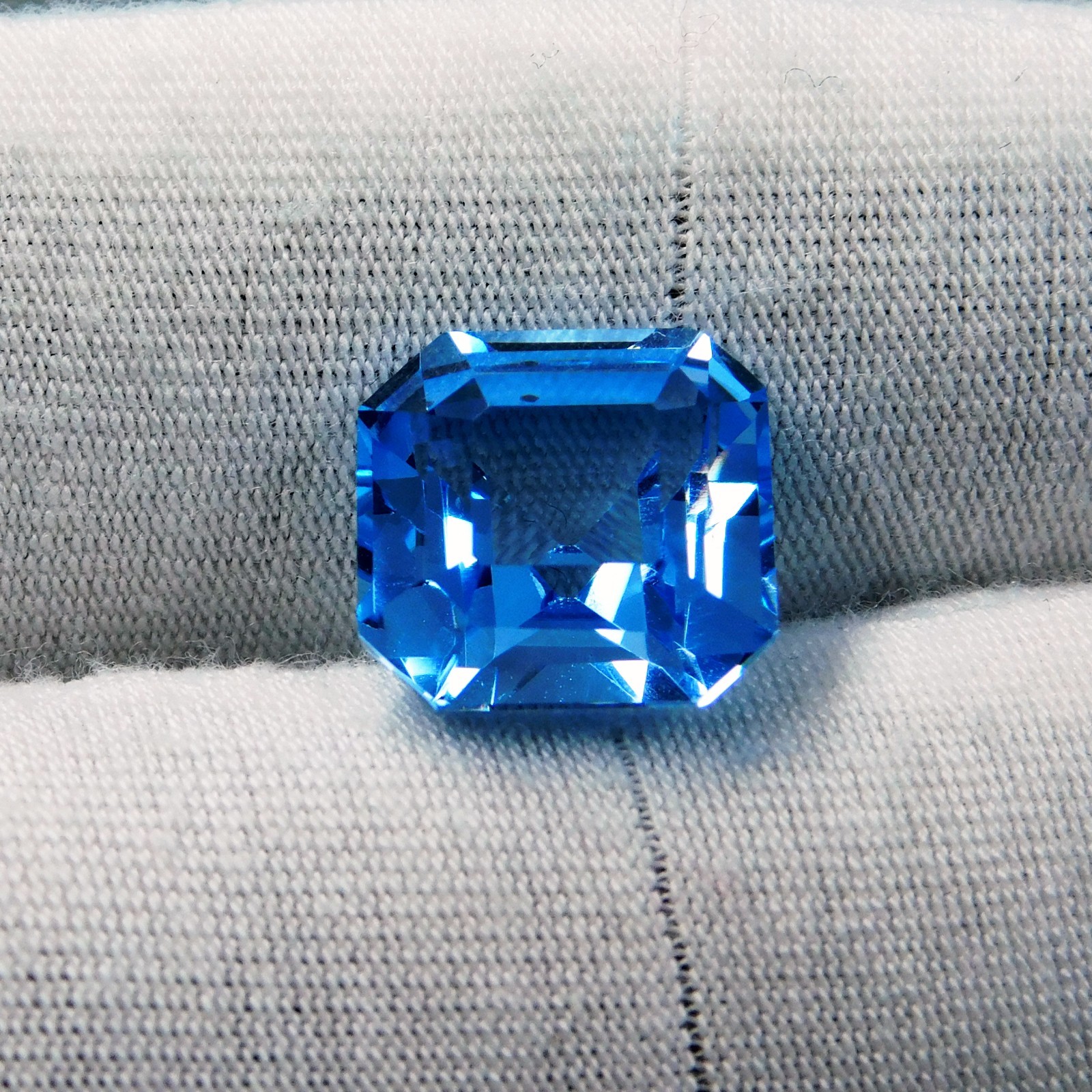 CERTIFIED Natural Unheated 7.40 Cts Blue Sapphire Radiant Loose Gemstone