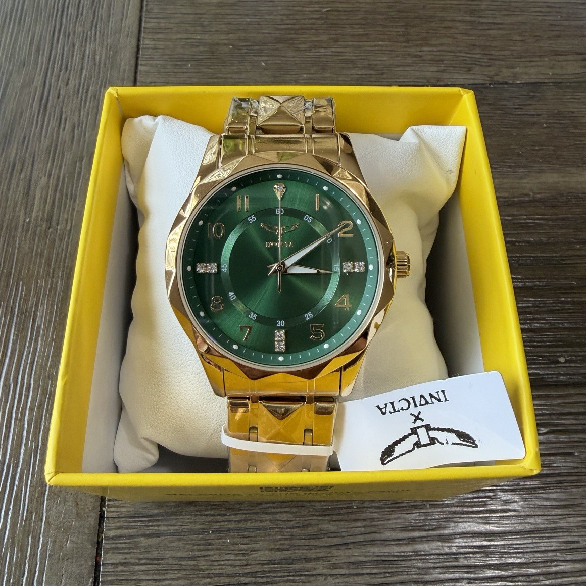69021 – Invicta Specialty I by Invicta Men’s Watch