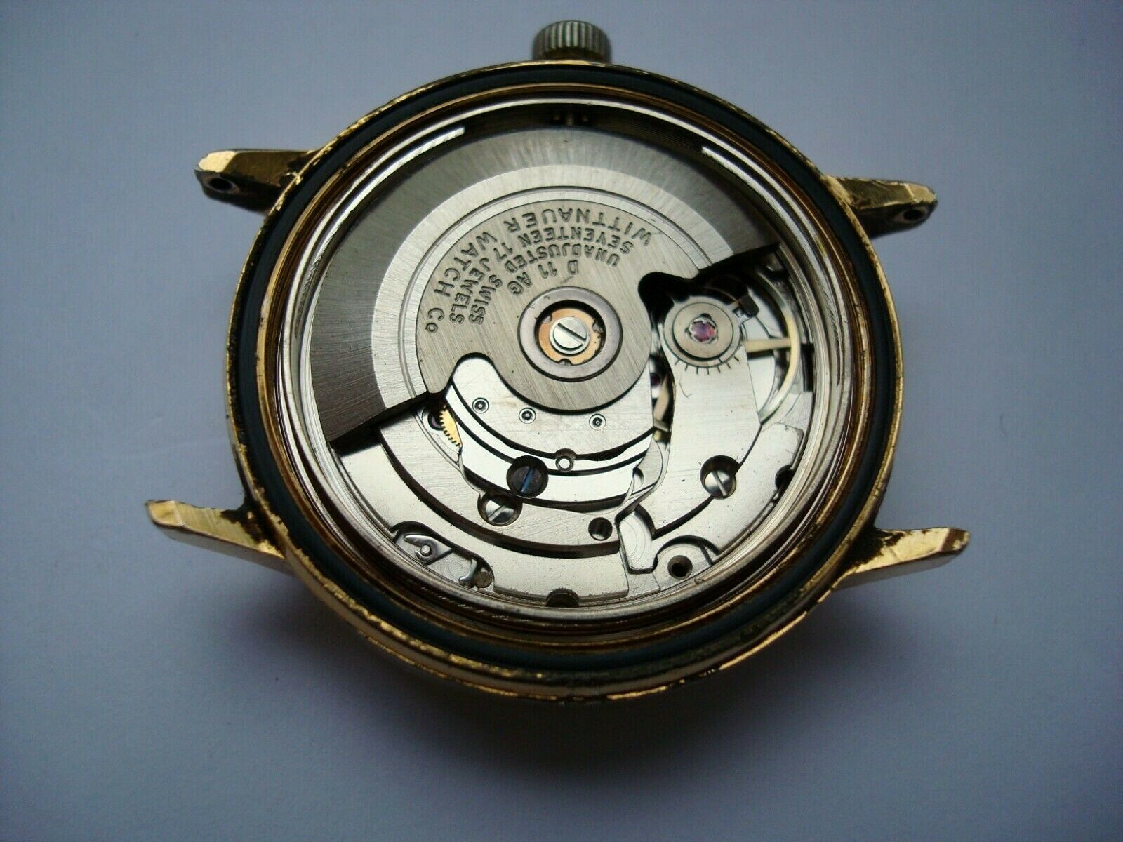 WITTNAUER GENEVE MENS AUTOMATIC WATCH 17j. ETA 2879 DAY DATE Quick Set Near Mint