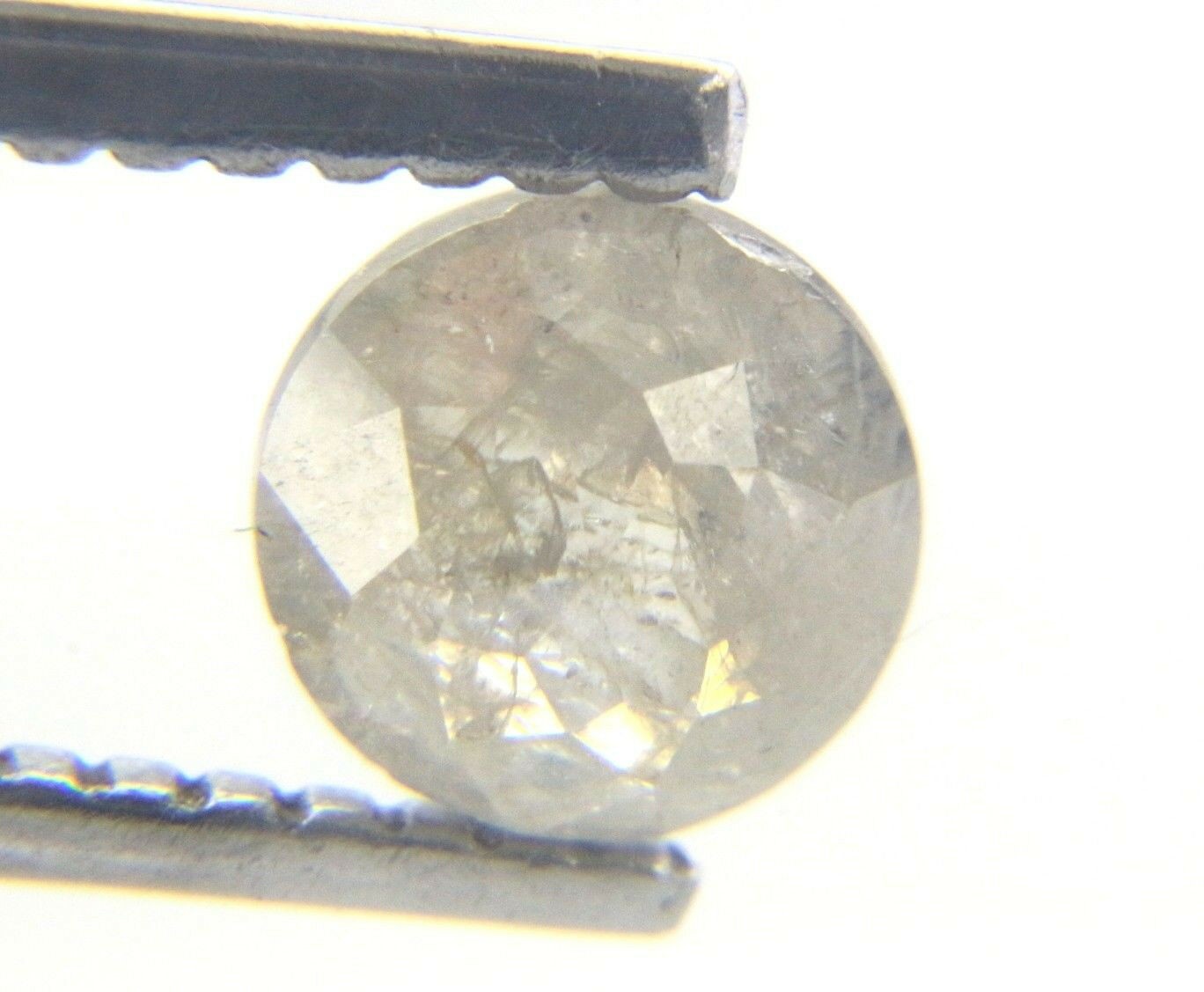 0.83cts Round Shape Salt n Pepper Color Tambuli Cut Diamond 5.38-5.36×3.13 MM