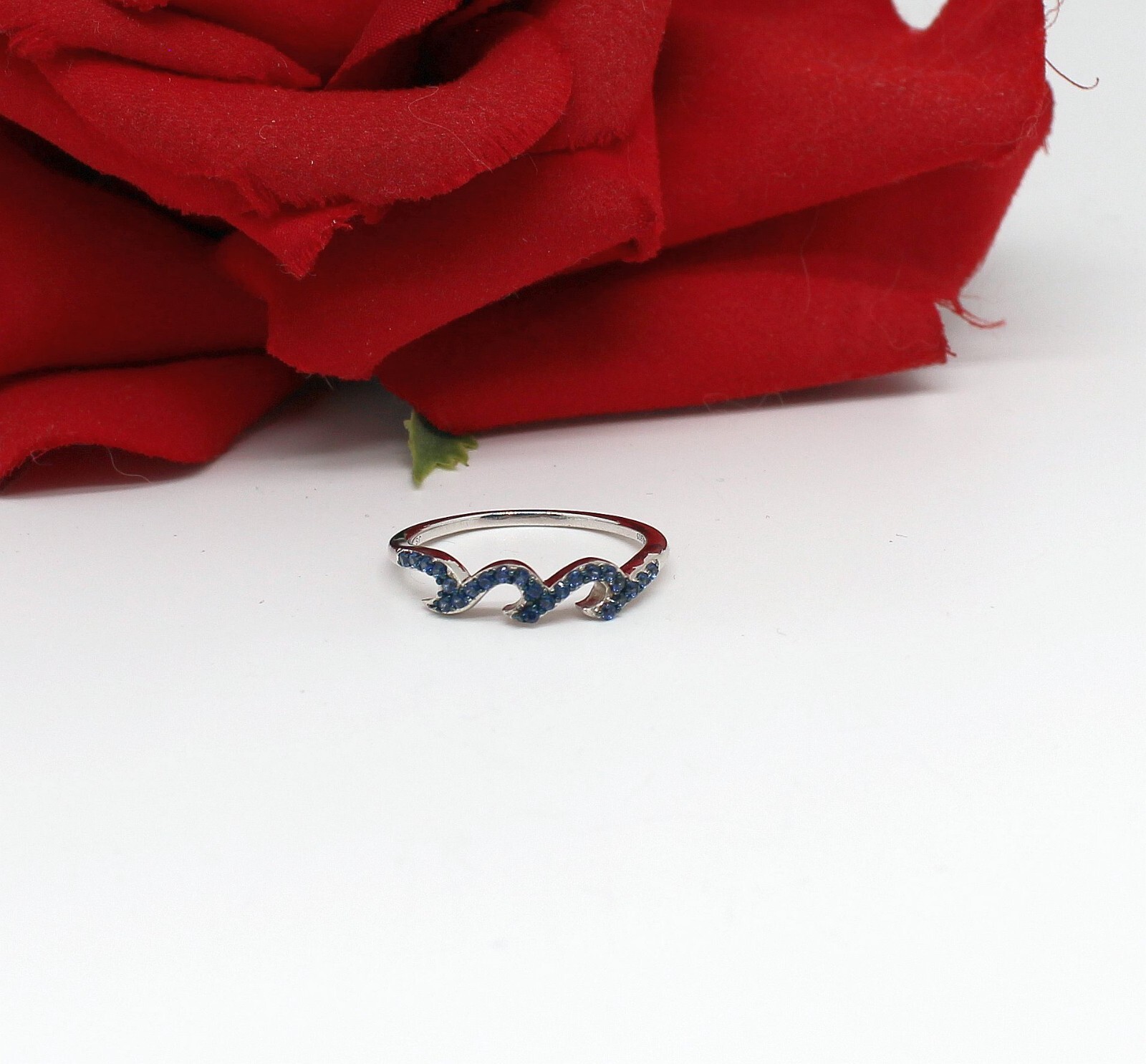 Sterling Silver SJD Lab Created Blue Topaz Wave Ring Size 9 1.95g CAT RESCUE
