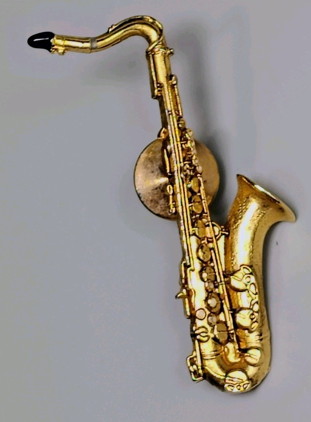 Future Primitive USA Gold Tone Saxaphone Tie Tack Pin 1.75″ Music