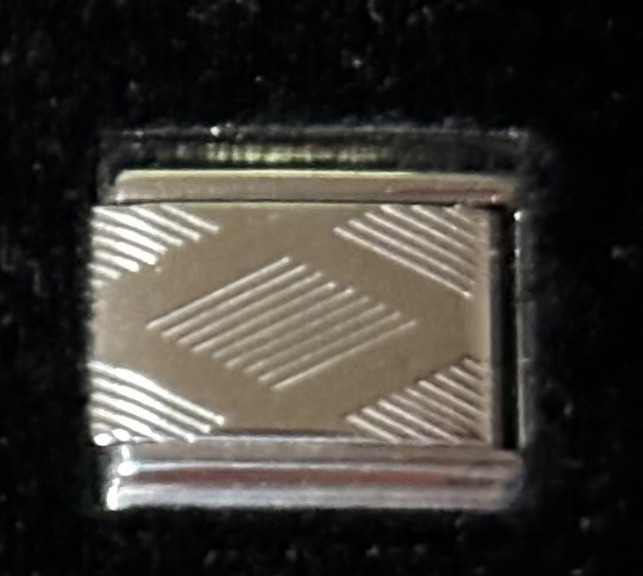 Diamond Laser Etched Wholesale Italian Charm Enamel 9mm Link K40 – K2016-3