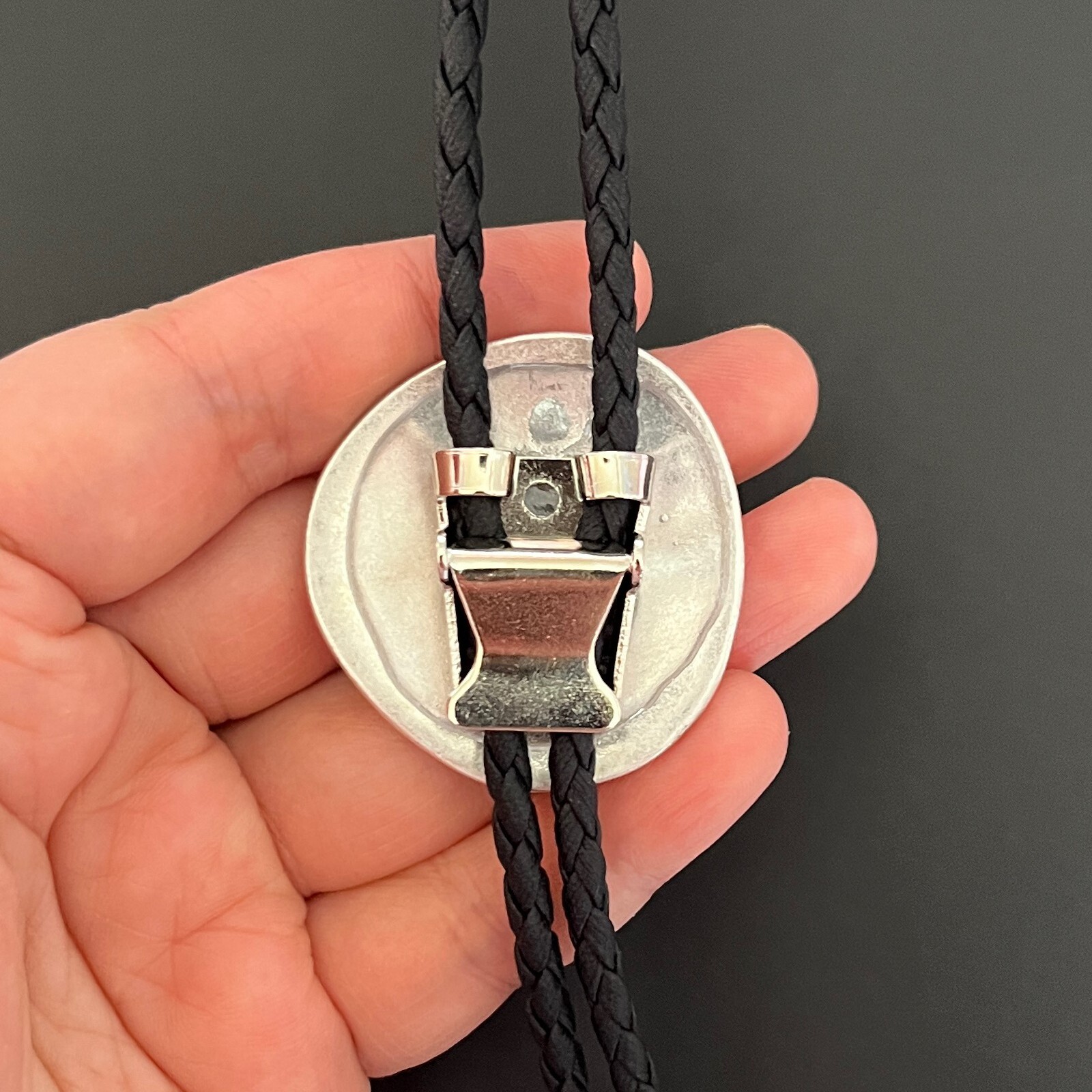 Vintage Silver Irregular Round Natural Abalone Shell Bolo Tie Western Necklace