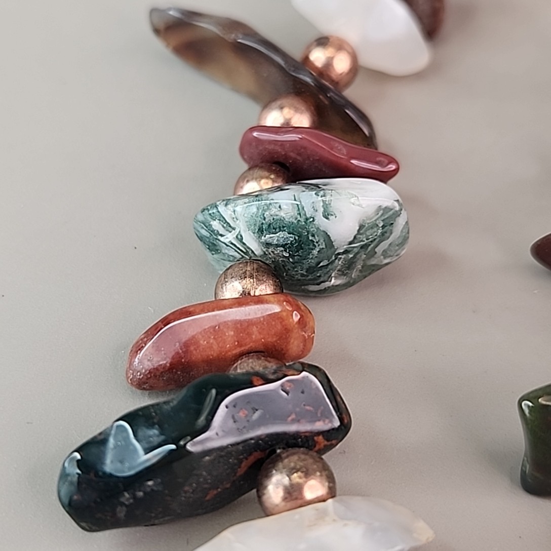 Vintage Hobe Stone Necklace Chunky Green Earth Tones 19″