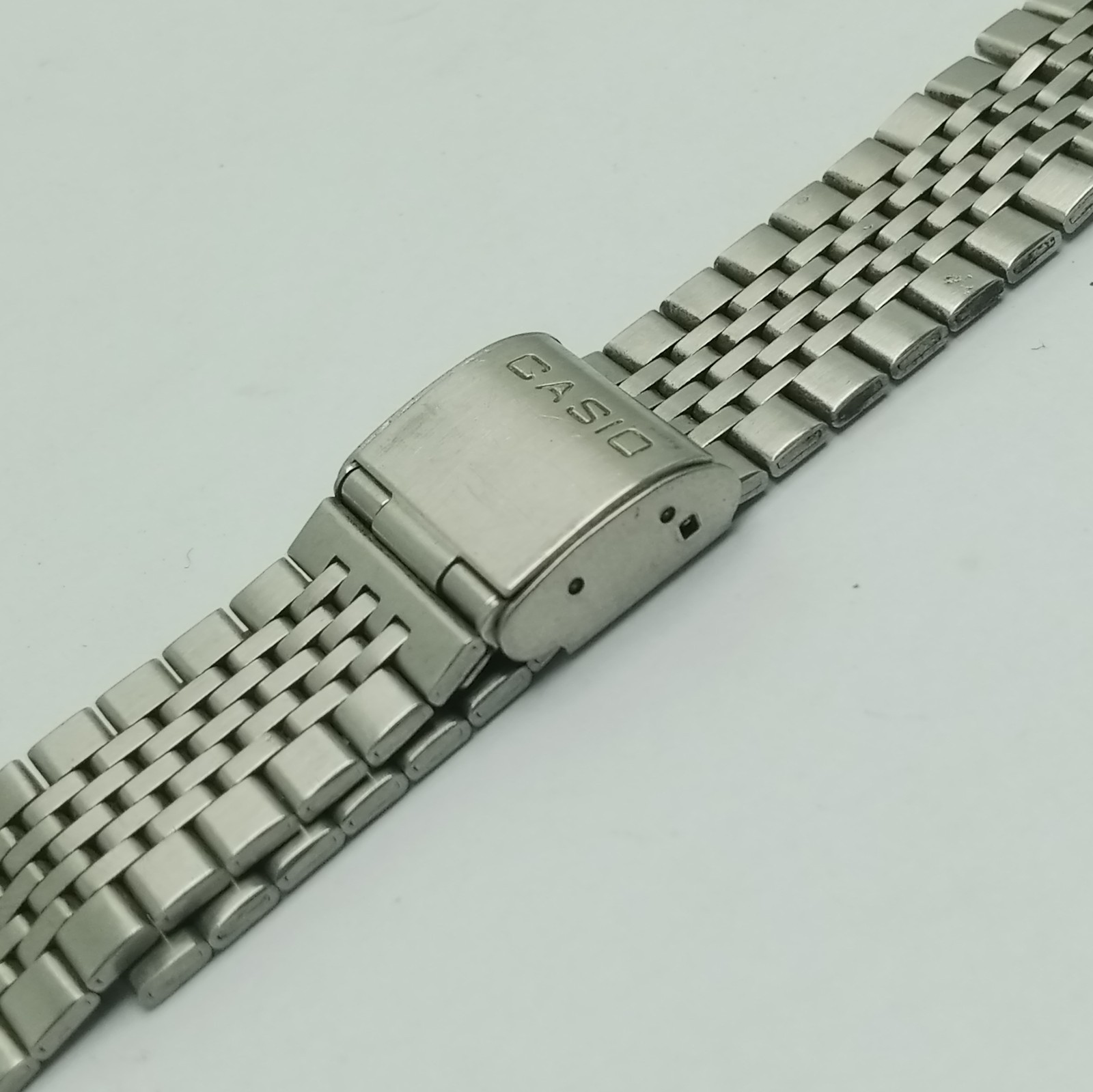 20 mm Casio B-825A Stainless Steel Vintage Men’s Watch Bracelet