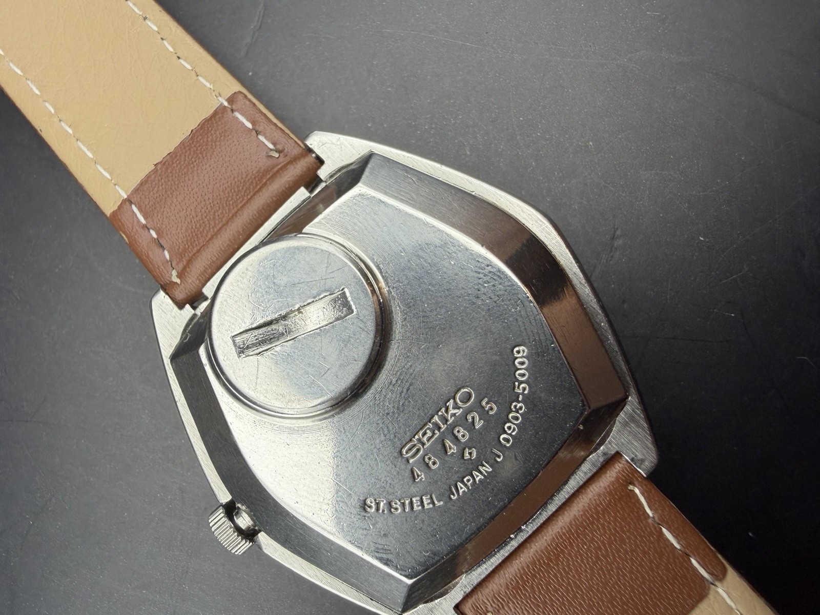 Vintage 1974 Seiko ( SQ 4004 0903-5009) Quartz Men’s Watch – Fully Serviced