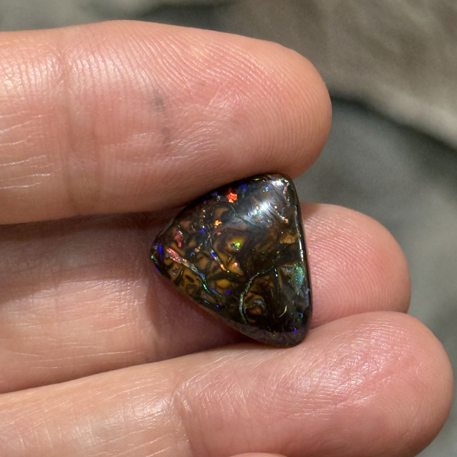 10.2ct 15.6×14.5×5.2mm Colorful Australian Koroit Boulder Opal Cabochon Gem