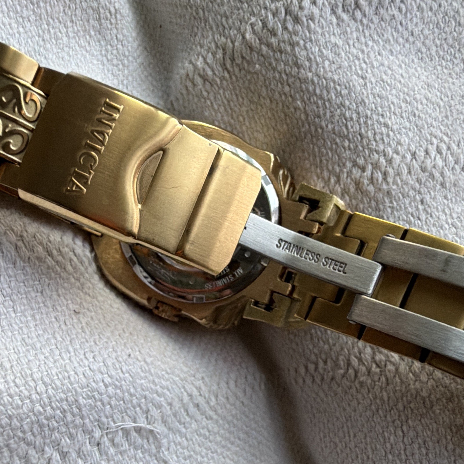Invicta Artist Series Automatic Skeleton Skull Gold-Tone 48mm 200m SS Bracelet